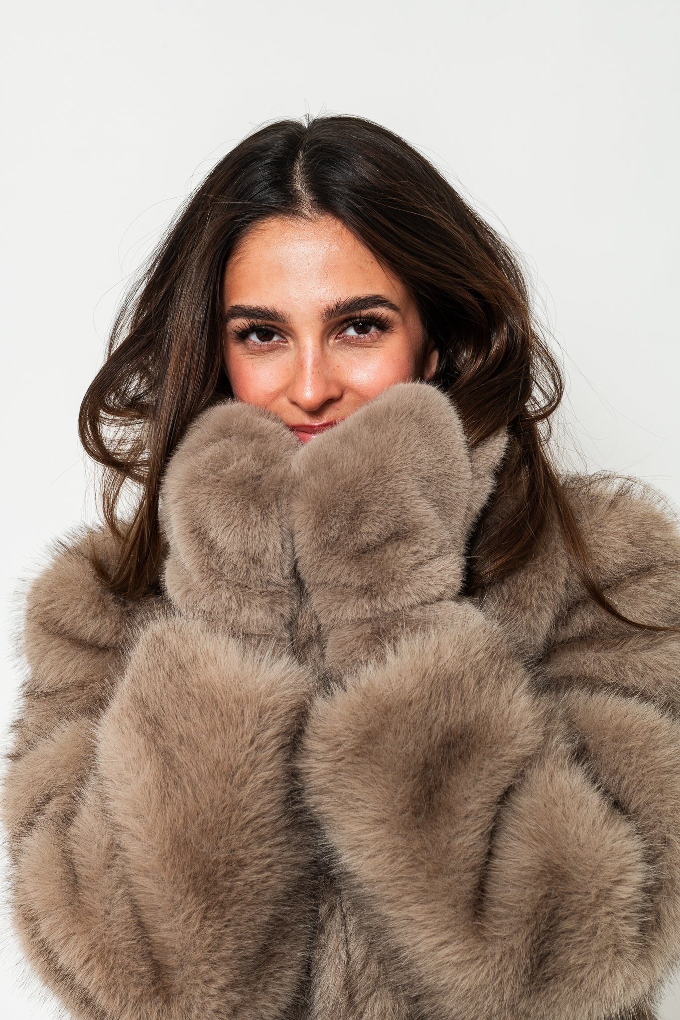 VMKAJA Mittens - Silver Mink